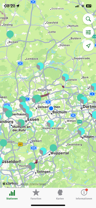 Karte zeigt Teile des Ruhrgebiets, Wuppertal und Münsterland. 
Farbige kreise auf der Karte zeigen die Messstationen stockstoffoxide, Feinstaubbelastung und Ozon. In Bochum werden keine Messstationen aufgeführt.